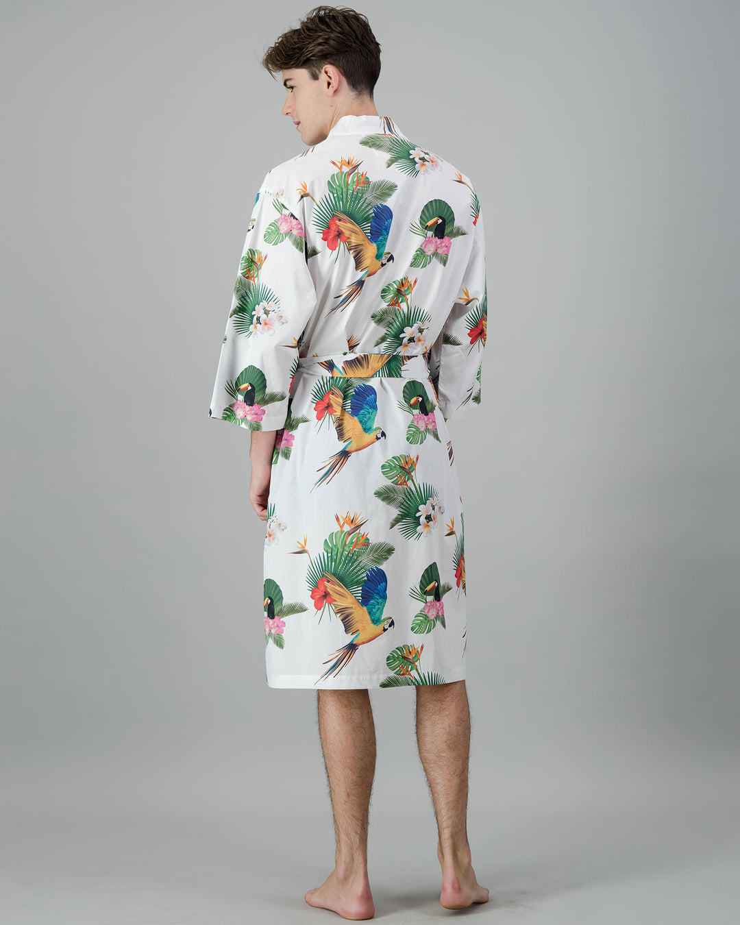 Mens Kimono - Paradise on White Back - Woodstock Laundry