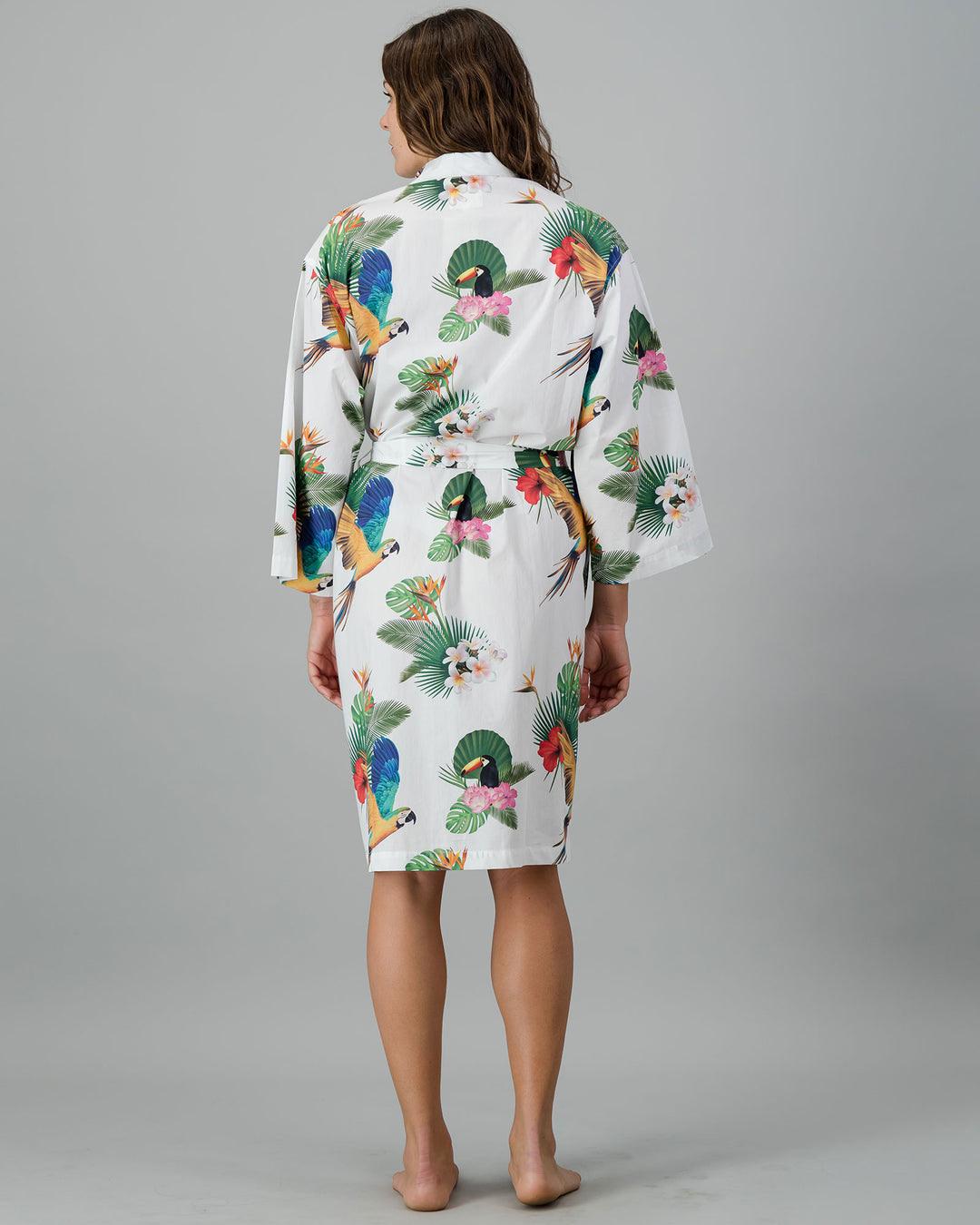 Womens Kimono - Paradise on White Back - Woodstock Laundry