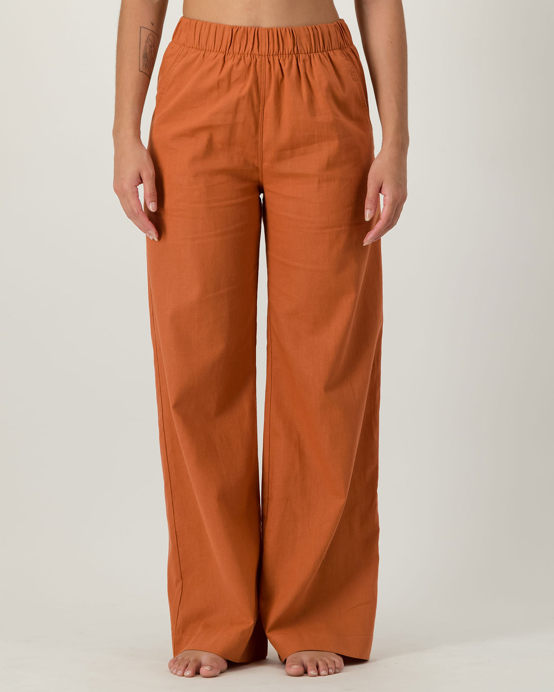 Womens Linen Pants Rust Front - Woodstock Laundry