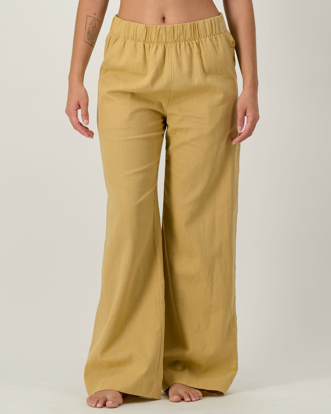 Womens Linen Pants Sahara Front - Woodstock Laundry