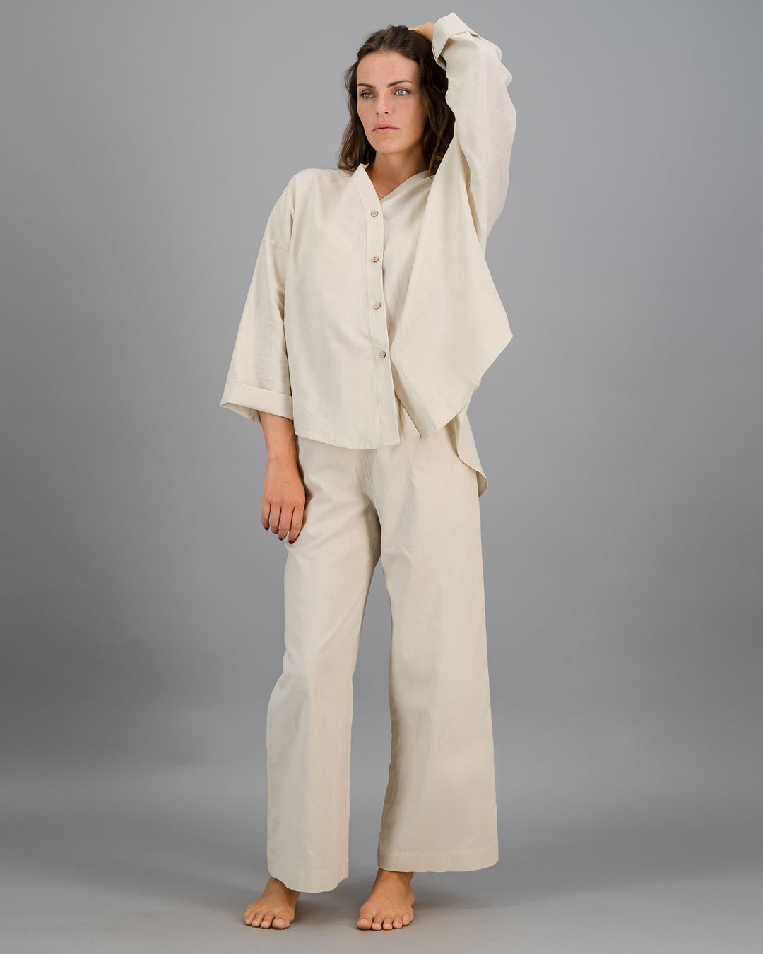 Womens Flow Shirt Natural Sand Front - Woodstock Laundry